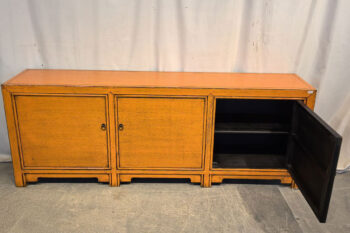 Mobile Tibetano 3 ante arancio