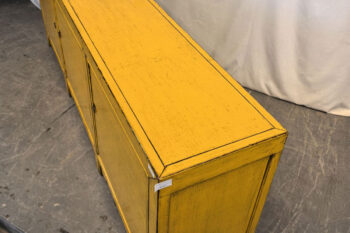 Mobile Tibetano 3 ante giallo