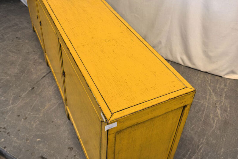 Mobile Tibetano 3 ante giallo