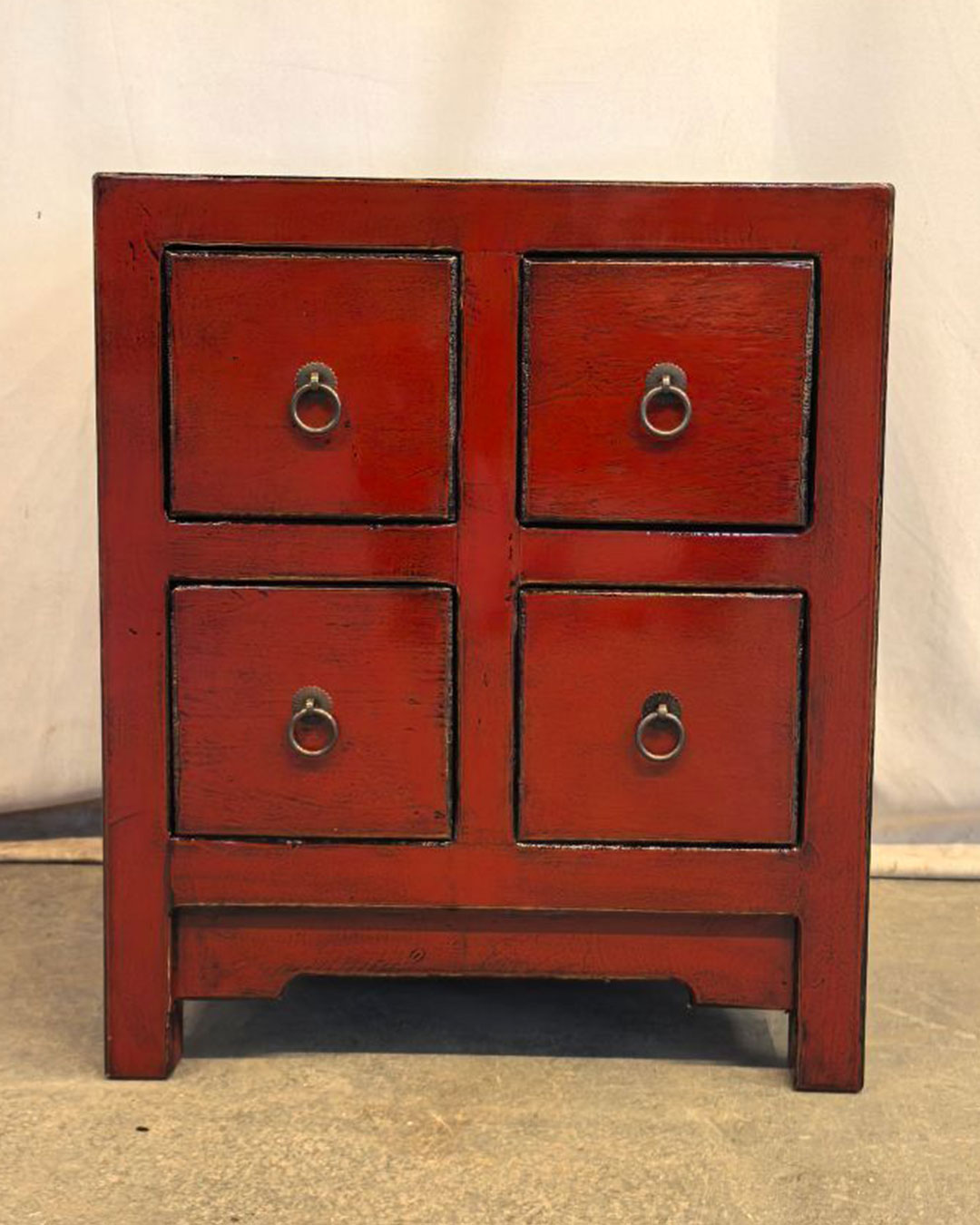 H1-49-9 Comodino tibetano 4 cassetti rosso