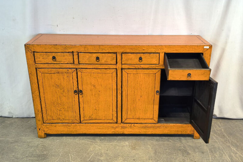 Mobile Tibetano 4 ante 4 cassetti arancio