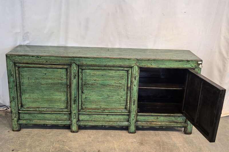 Mobile Tibetano 3 ante verde