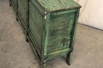 Mobile Tibetano 3 ante verde