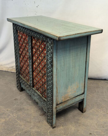 Mobile tibetano in legno intagliato