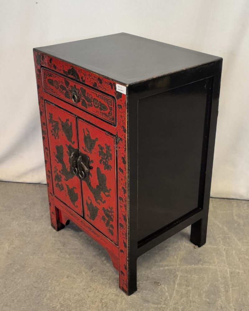 Comodino tibetano decorato - 1 cassetto 2 ante rosso